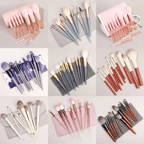 Set 10 Brochas De Maquillaje Suaves Color Rosa Con Estuche
