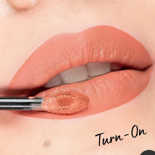 Labial Líquido Nyx Make Up Lip Lingerie Xxl Color Turín On