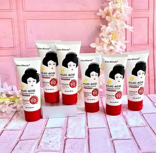 Crema Aclarante Kiss Beauty Con Acido Kojico Spf +90 Momento De Aplicación Día Tipo De Piel Normal