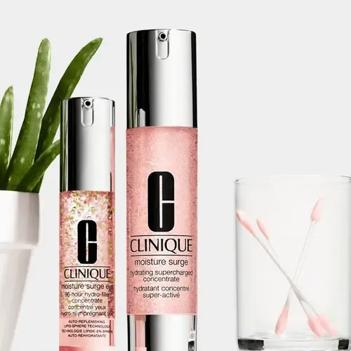 Gel Hidratante Clinique Moisture Surge Concentrate Momento De Aplicación Día/noche Tipo De Piel Todo Tipo De Piel