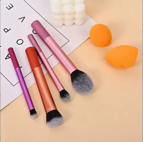 F . Juego De Herramientas De Belleza Profesional – Nuevo. .
