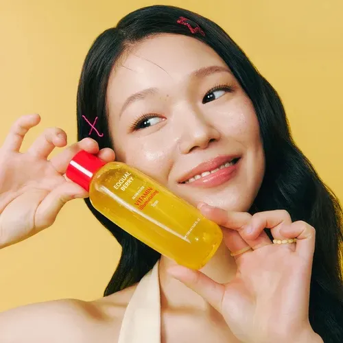 -tónico Facial Iluminador Con Vitamina C Eqqqual Berry 150ml
