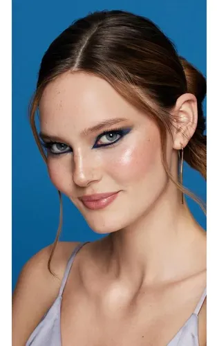 Delineador Líquido Waterproof Stila 1 Unid. Marine