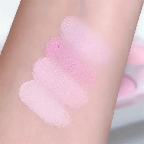 Paleta 4 En 1 Para Contorno, Rubor, Iluminador Mate Y Satina
