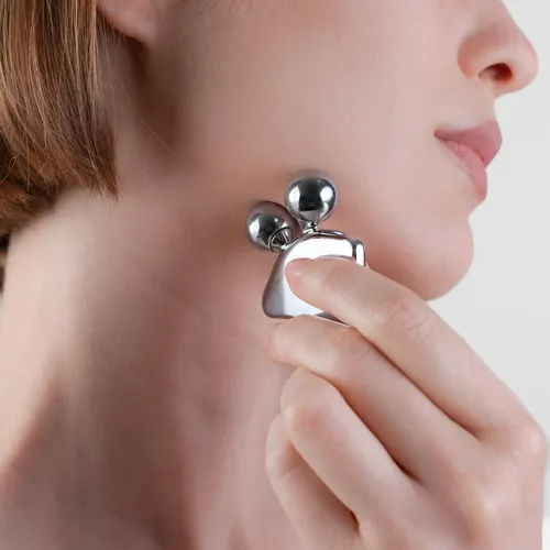 Gua Sha Metálica Masajeadora Keiko