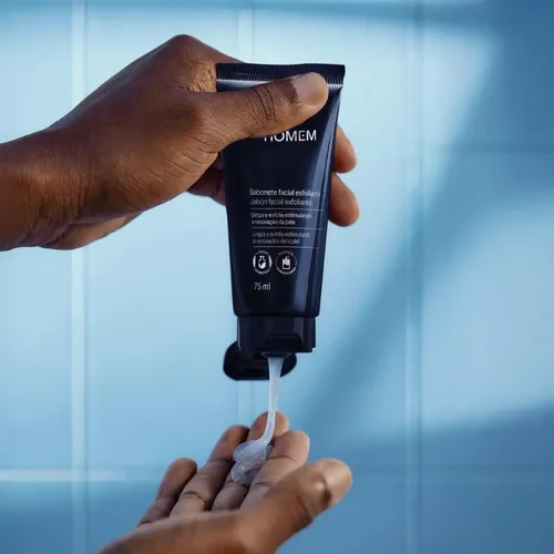 Jabón Facial Exfoliante Homem 75 Ml