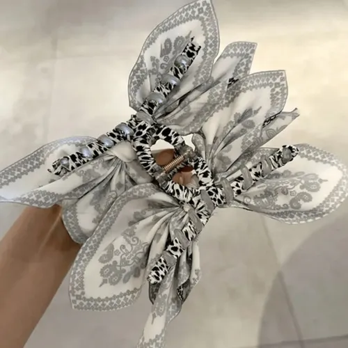 Pinza De Pelo Con Estampado De Flores Para Cabello Trenzado  As Shown In The First Picture