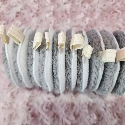 Pad Reutulizable Tela Toalla Lavable Maquillaje Gris X1