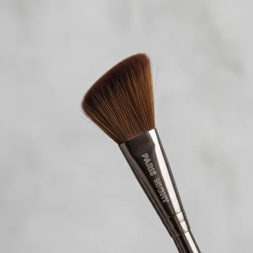 Brocha Cintura Pequeña Contorno Polvo Paris Night Bronzer Marrón
