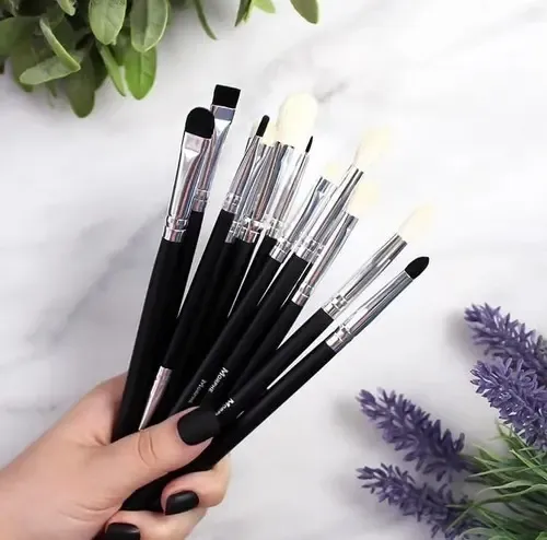 Set Brochas Maquillaje Ojos Morphe N° 702 Credible 12 Piezas Naturales Sintéticas