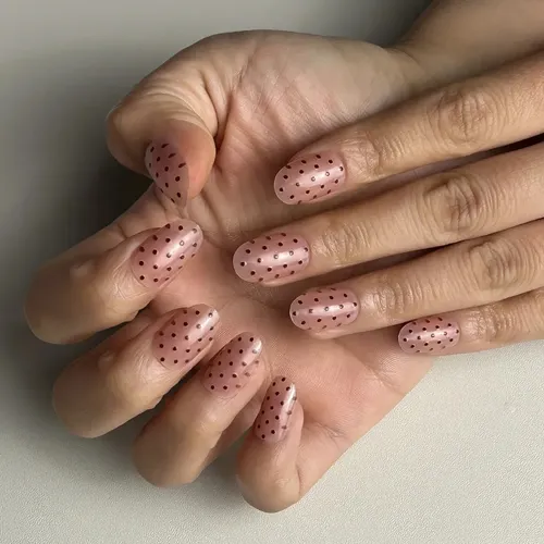 Uñas Press On Nails Veluna Reutilizables Diseños Variados Color Nude Polka Soft