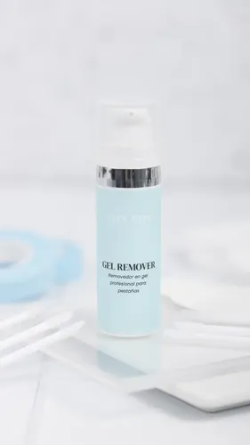 Removedor de Pestañas en Gel City Girl para una Retirada Suave
