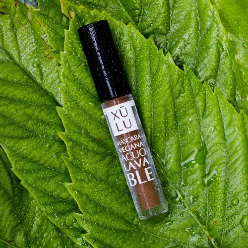 Máscara Para Pestañas Acuolavable Xúlu Cosméticos Negro Gel Color Marrón