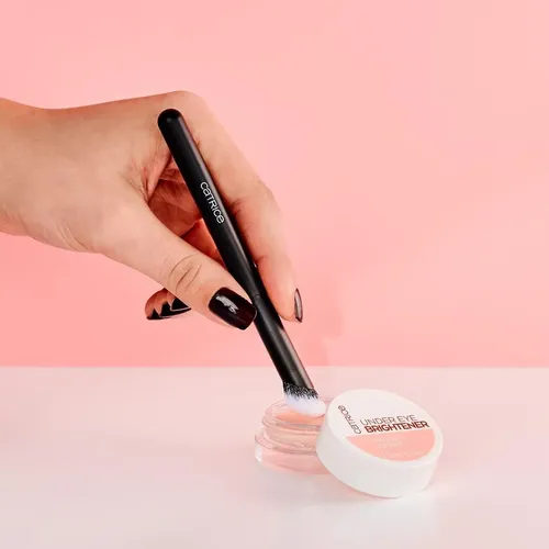 Iluminador Y Brocha Correctora Para Ojeras Catrice