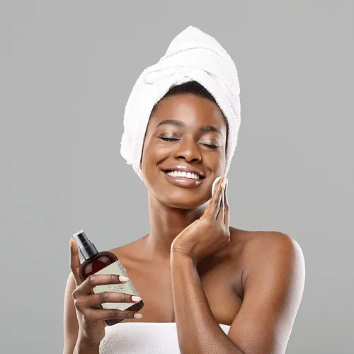 Tónico Facial De Rosas En Spray 8 Oz Con Aloe Y Hamamelis