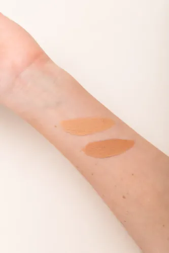 Zaira Beauty Velvet Foundation Tone 1 Oscuro Base Maquillaje