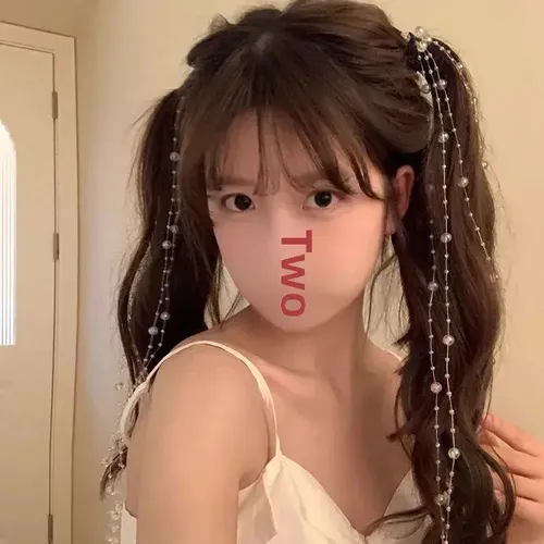Pinza De Pelo Con Borlas Y Perlas De Sirena