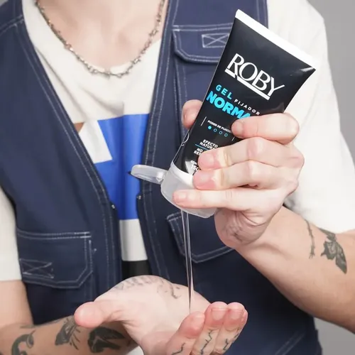 Gel Capilar Roby Fijación Normal Con Aloe X 150gr