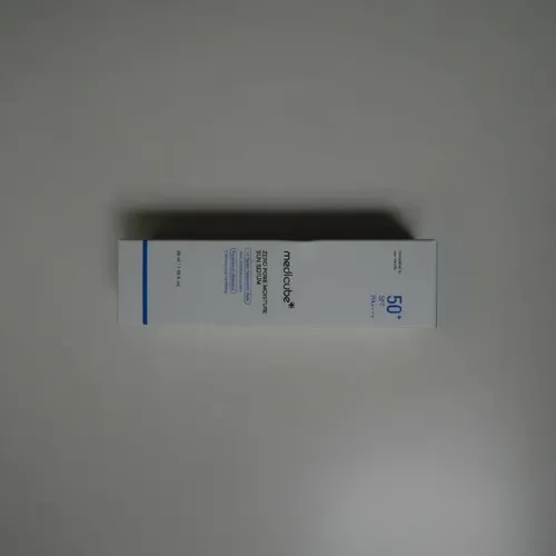 Protector Solar Facial Medicube Zero Pore Serum