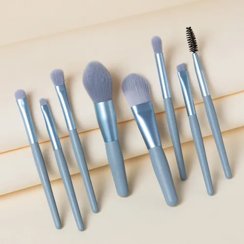 Set 8 Mini Brochas De Viaje Para Base Y Sombras