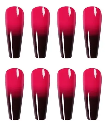 Uñas Largas Con Diseño Ombré En Tonos Berry Y Negro