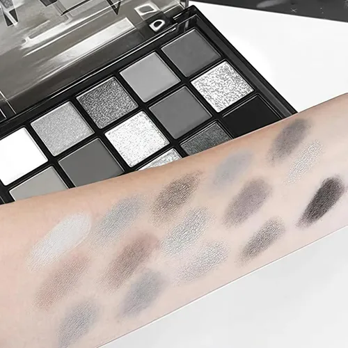 Paleta De Sombras K’apeine 15 Tonos Mate/brillo/gótico