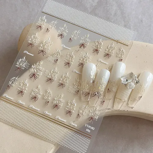 Adhesivos De Uñas Con Lazo De Oro Y Bouquet