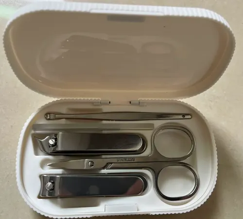 Set De Cortauñas Con Caja Magnética