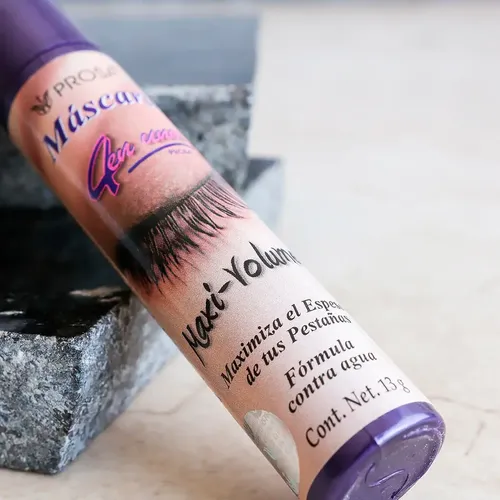 Rímel Máscara De Pestañas Maxi Volumen Morado 4 En 1 Prosa