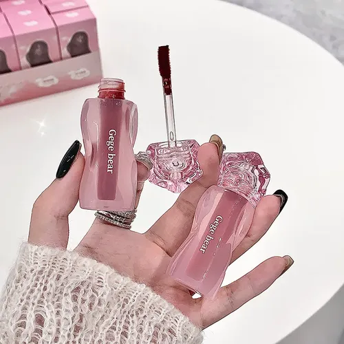 Gege Bear Labial Crema Terciopelo Tono Tomate Rojo 01