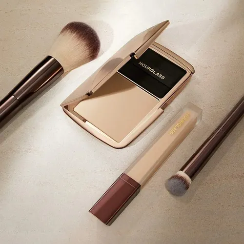 Hourglass | Vanish Airbrush Pressed Powder- Polvo Compacto Tono Translucent