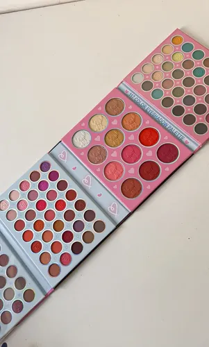 Paleta De Sombras Infantil Stitch 117 Sombras Mate Satin