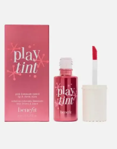 Labial Líquido Rosa Brillante Benefit Play Tint Larga Duración