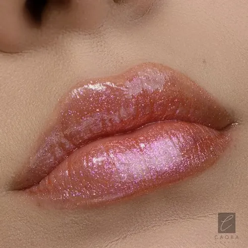 Shine Gloss Labial Brilloso Larga Duración Ruby Rose