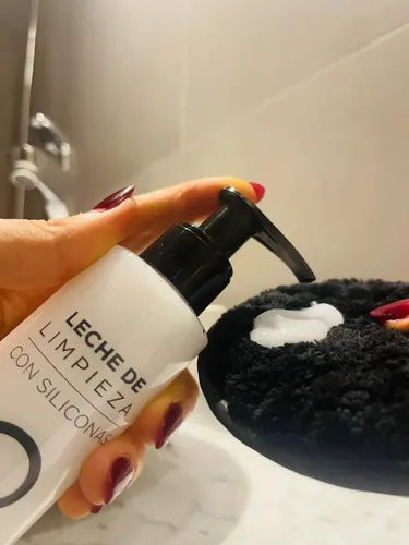Leche De Limpieza Con Siliconas Icono