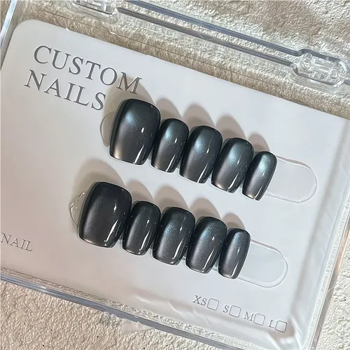 Uñas Cortas Ovaladas Con Ojo De Gato De Obsidiana