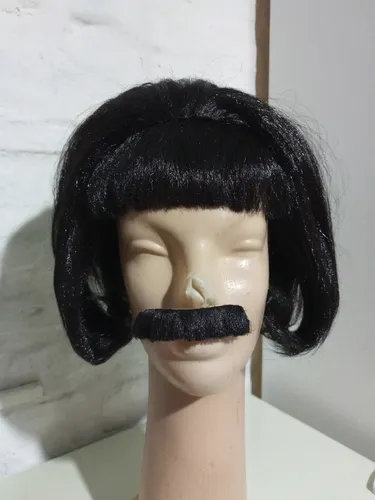 Disfraz Peluca Negra Cabello Hacia Atras By La Parti Wigs!