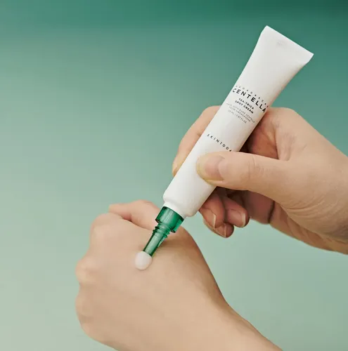 Skin 1004 – Madagascar Centella Tea-trica Spot Cream Momento De Aplicación Día/noche Tipo De Piel Grasa