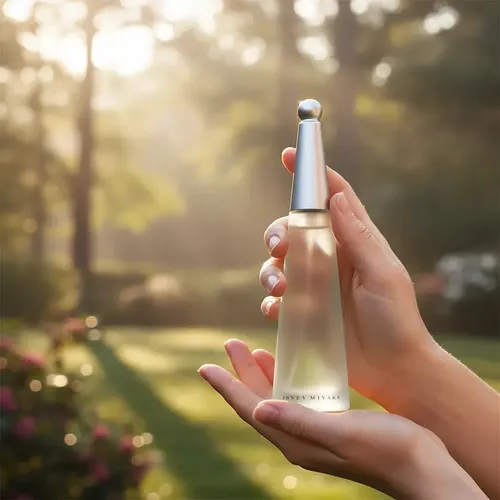 Issey Miyake L’eau d’Issey Eau de Toilette 50ml Mujer Floral Acuático