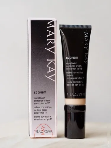 Crema Correctora Con Color Y Fps 15 Mary Kay Light To Medium