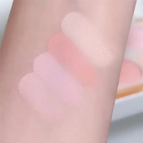 Paleta 4 En 1 Para Contorno, Rubor, Iluminador Mate Y Satina