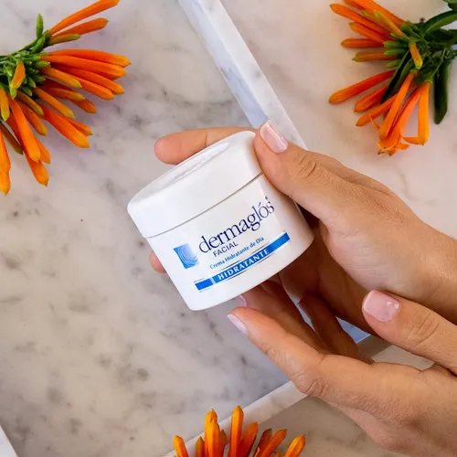 Crema Dermaglós Facial Hidratante Día FPS12 Piel Normal 50g