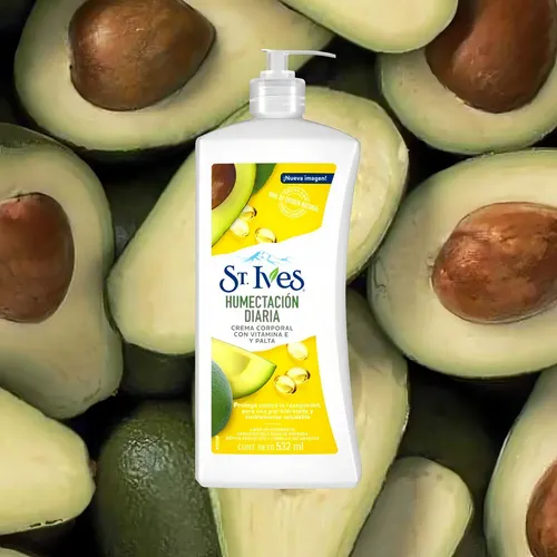 Crema para cuerpo St. Ives Humectación Diaria en dosificador 532mL