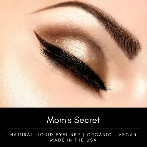 Delineador Líquido Negro Orgánico Mom’s Secret 0.21 Oz
