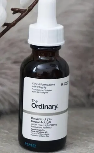 Resveratrol 3% + Ferulic Acid 3% | Sérum antioxidante Natural The Ordinary