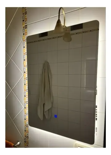Espejo Led 70x50cm Botón Frontal Luz Led Vertical **outlet**
