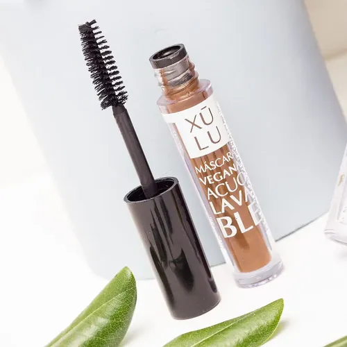 Máscara Para Pestañas Acuolavable Xúlu Cosméticos Negro Gel Color Marrón