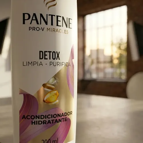 Acondicionador Hidratante Pantene Pro-V Miracles Detox Limpia – Purifica 200 ml