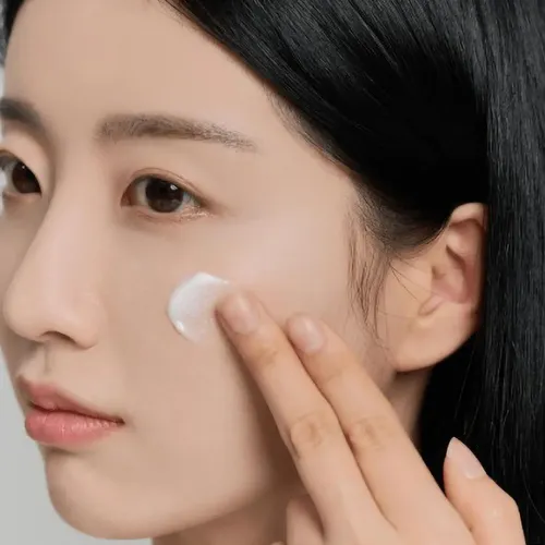 Centella Tone Brightening Capsule Cream 75 Ml