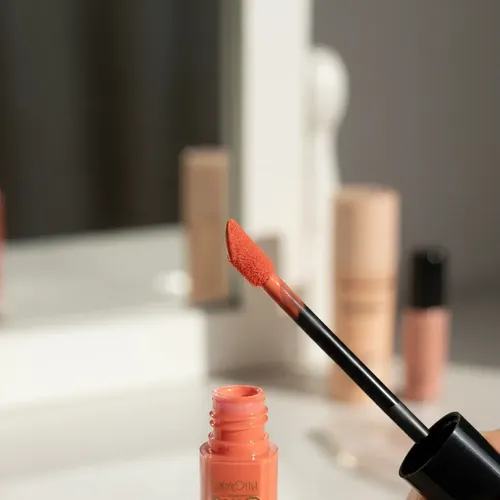 Avon Power Stay Labial Mate Líquido Color Stay Put Sangria